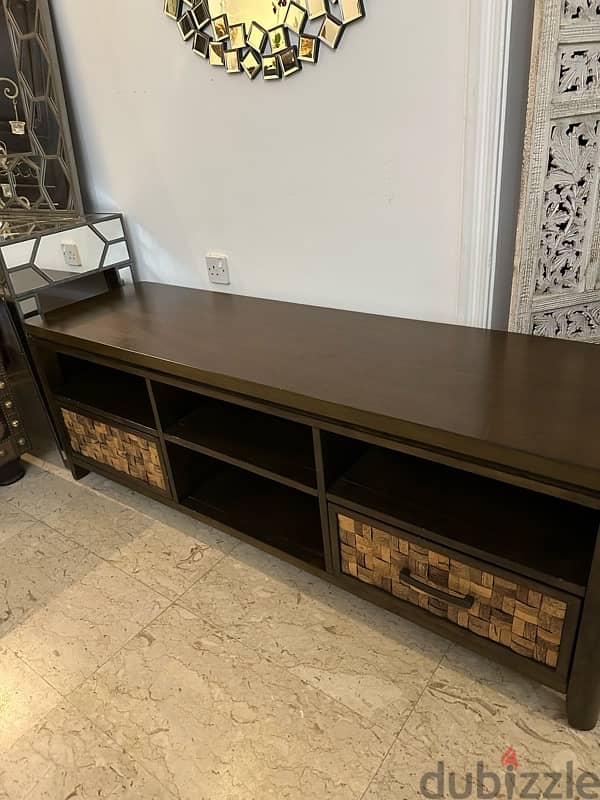 sideboard and tv table in excellent condition 6