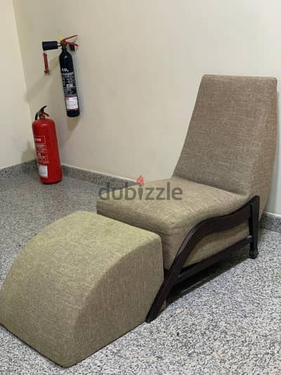 Lounge Chair with Leg rest