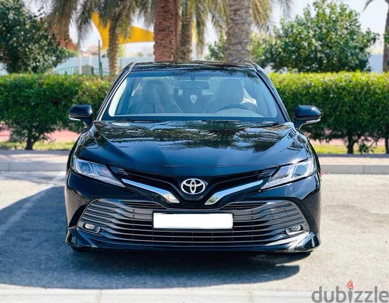 Toyota Camry GLE 2018 Model/For sale-Call-34008585 2