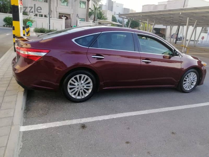 Toyota Avalon 2013 limited 2