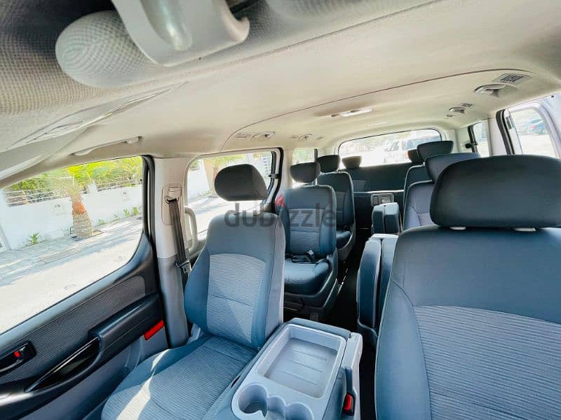 Hyundai H1 Manual gear 2018 model 12 Seater for sale 8