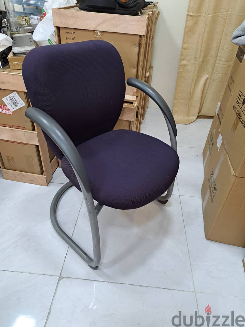 Chair for sale 5bd only 1piece available 2