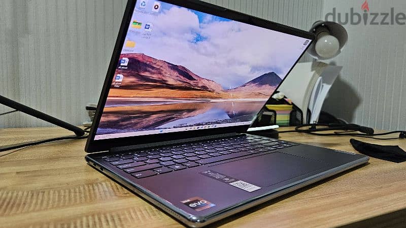 لابتوب Yoga 9i معالج i7 شاشة 4k لمس 0