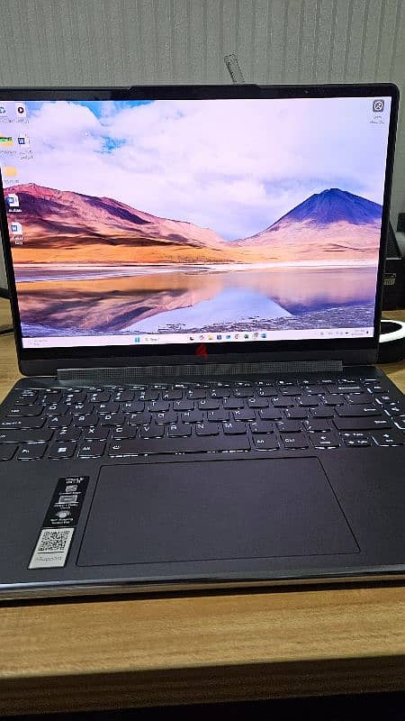 لابتوب Yoga 9i معالج i7 شاشة 4k لمس 3