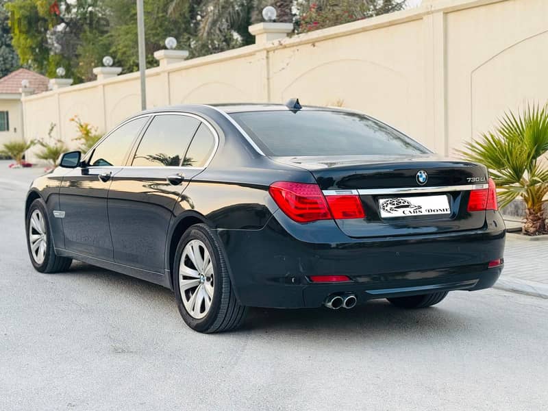 BMW 7-Series 2012 730Li 2