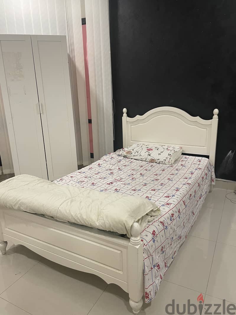 Modern White Bed for Sale 0