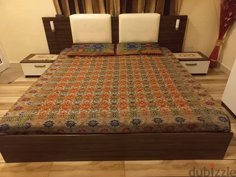 King Size Bed + 2 Night Stand + 21cm Spring Mattress and 2 Side Tables 6