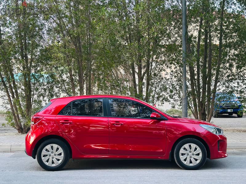 KIA RIO HATCHBACK 2018 MODEL WELL-MAINTAINED CAR 2