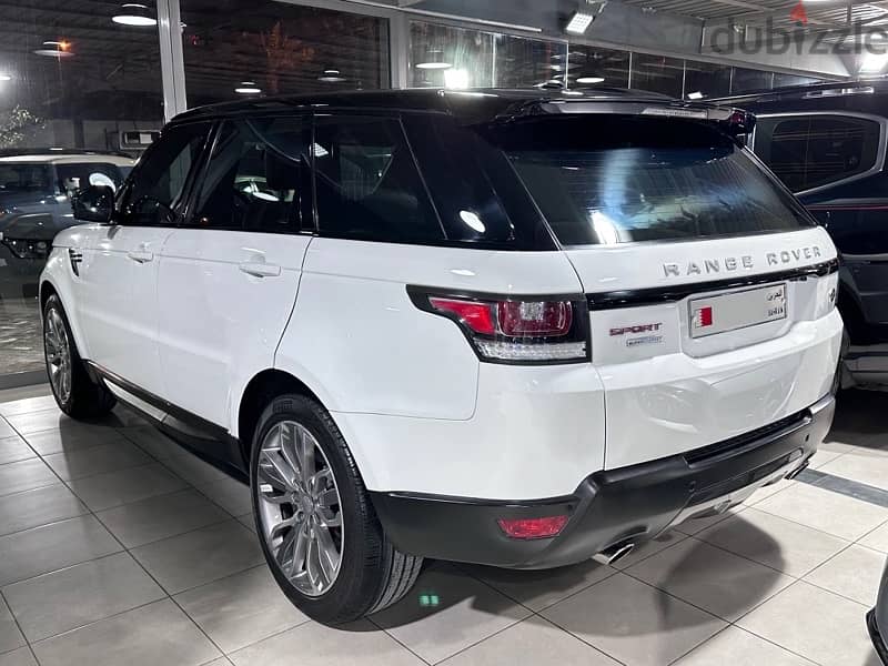 2016 Range Rover Sport 1