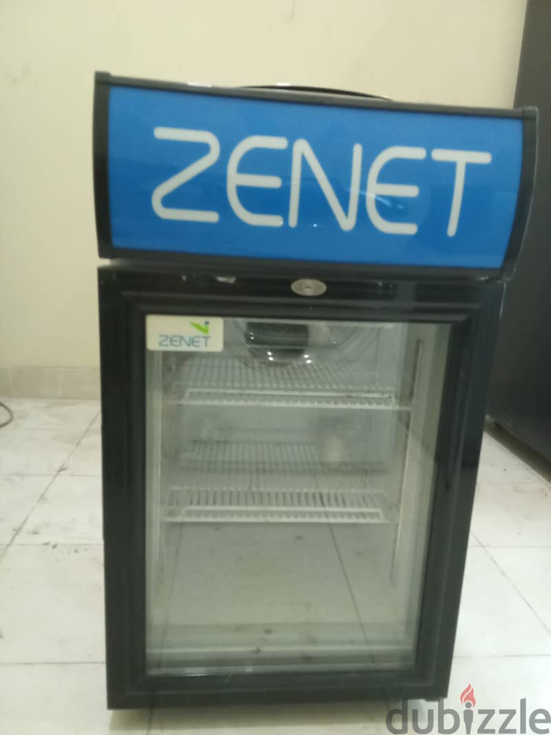 For sell a small chiller glass door 0