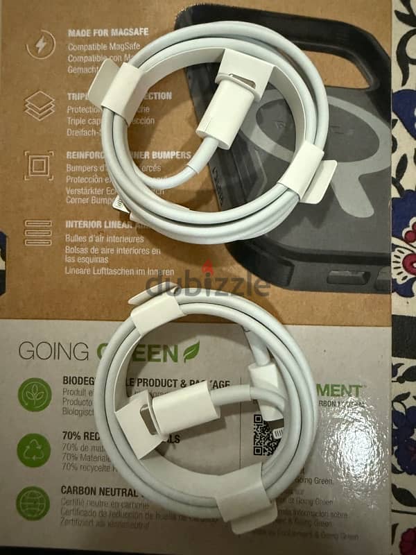 apple 15 pro max cable 1