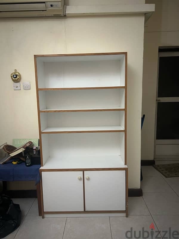 Bookcase 0