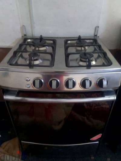 oven microwave good condition good working  call watsap 34134549