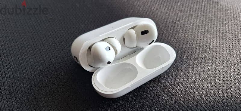 Apple AirPods Pro (2nd generation) latest 7