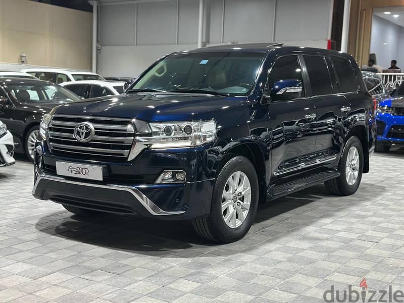 Toyota Land Cruiser 2016 GXR V8 0