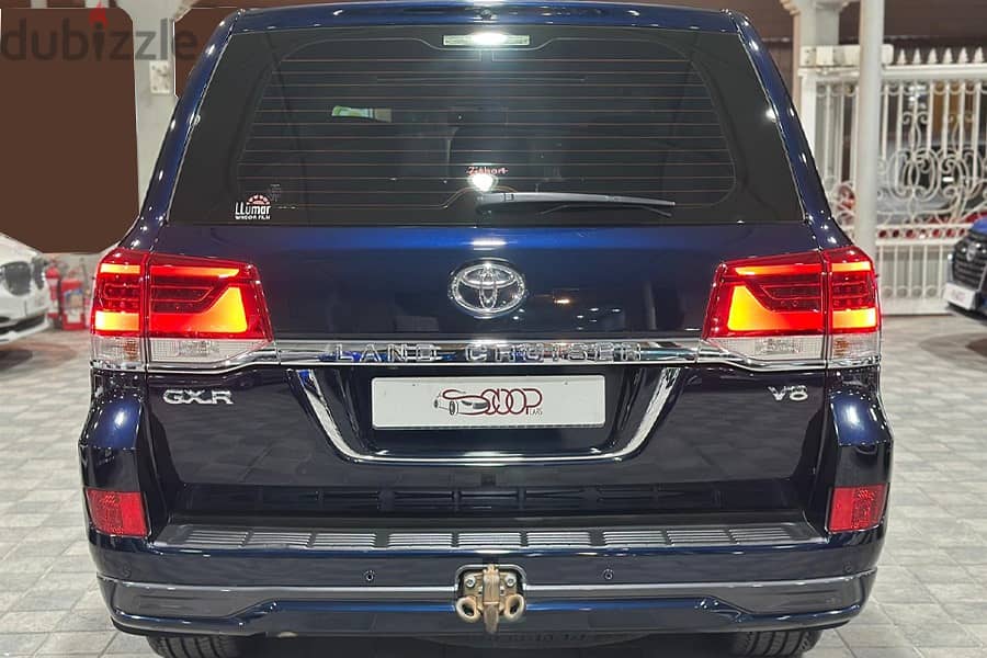 Toyota Land Cruiser 2016 GXR V8 9