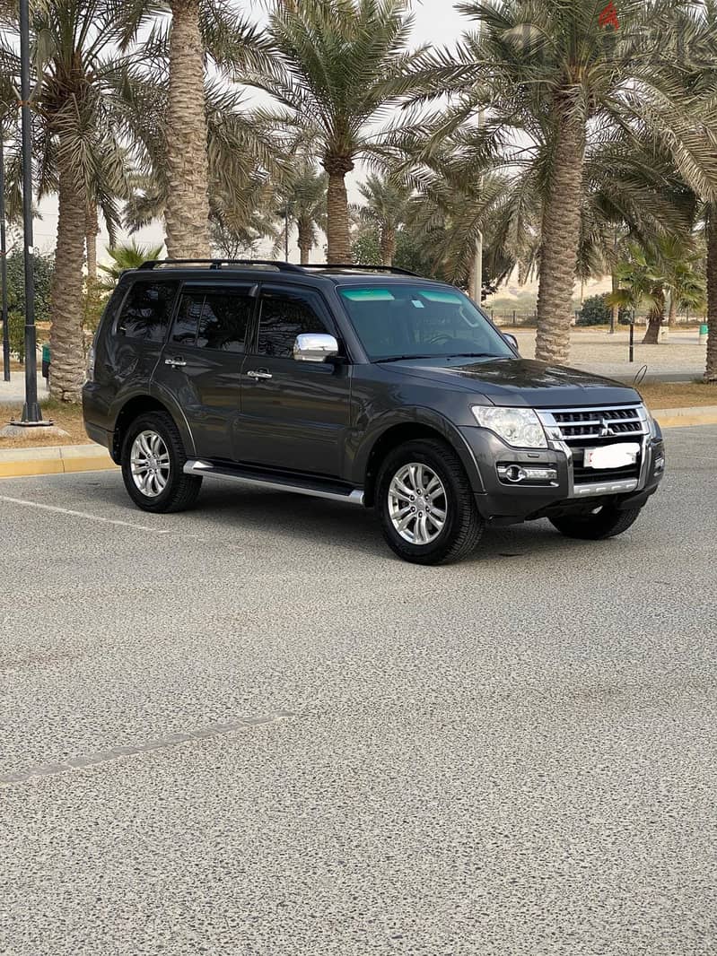 Mitsubishi Pajero 2018 1