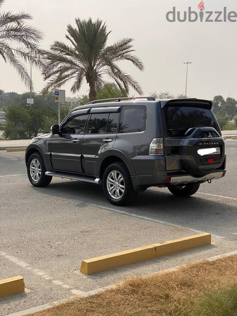 Mitsubishi Pajero 2018 5