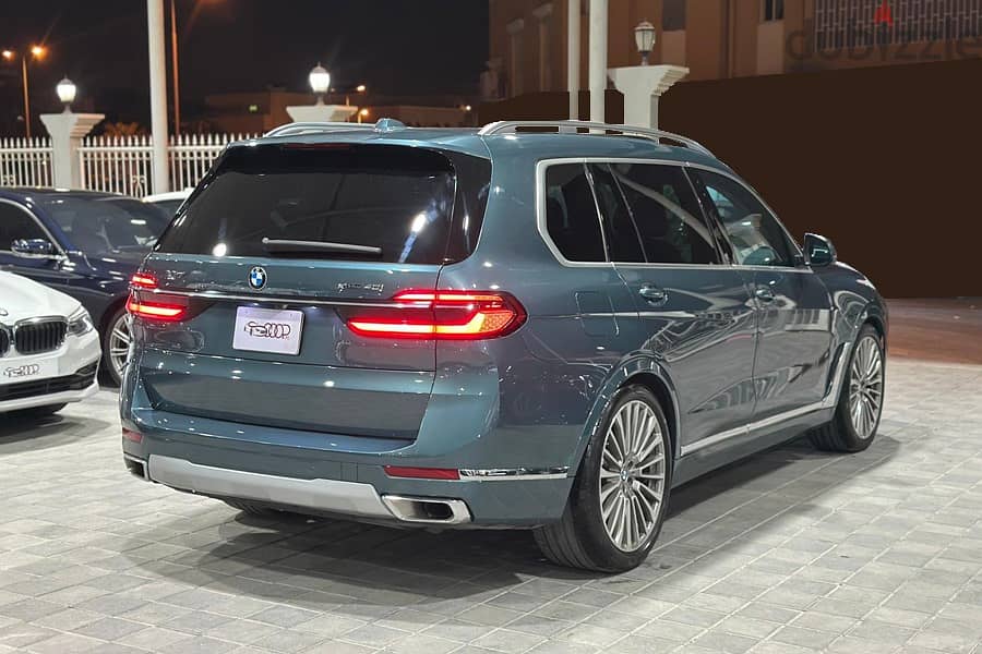 BMW X7 2023 40i XDrive 8