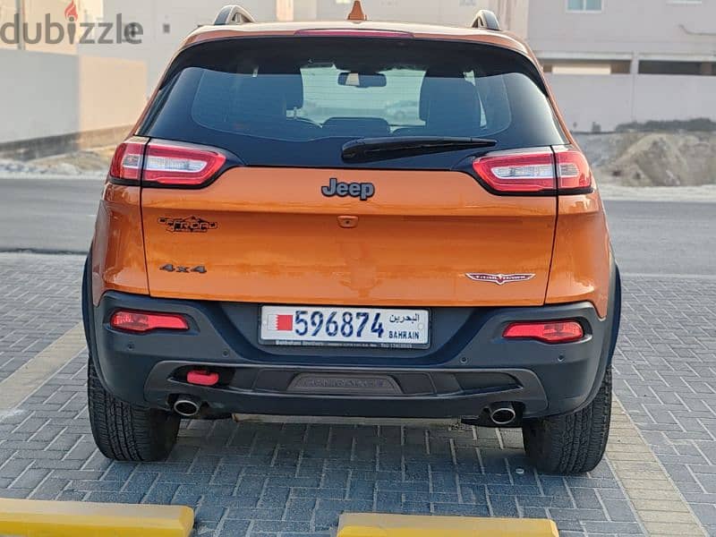 Jeep Cherokee 2016 1