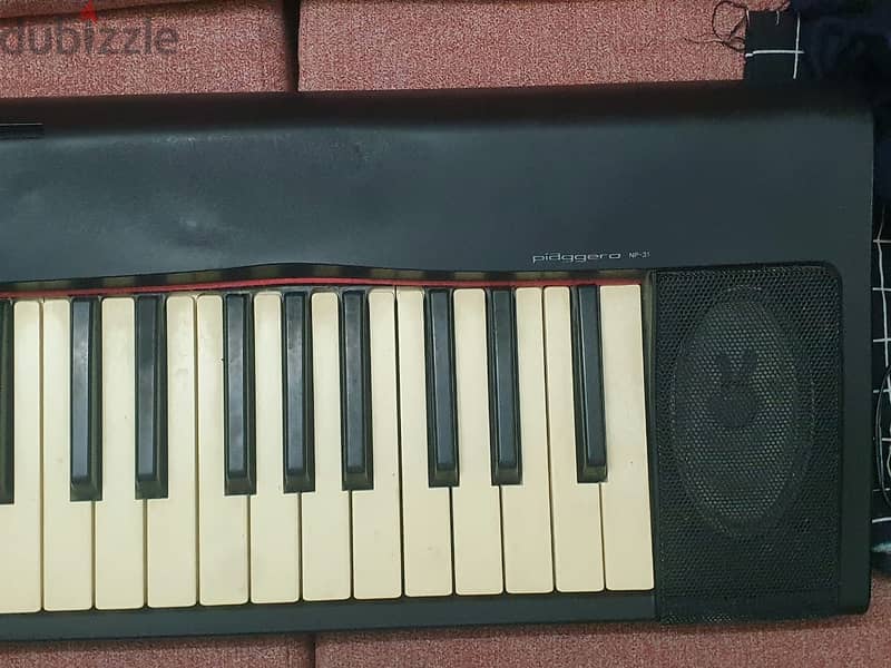 URGENT YAMAHA ELECTRIC PIANO 76 KEYS NP-31 4