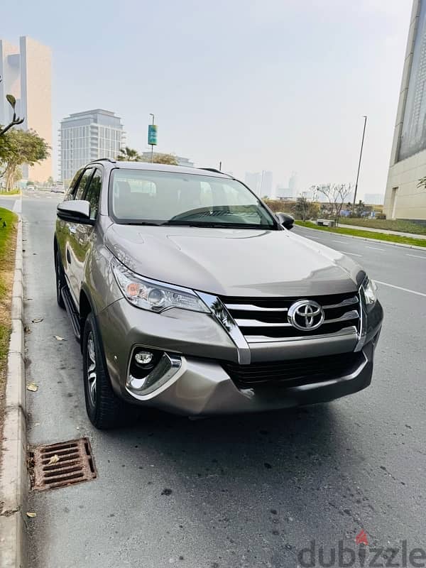 Toyota Fortuner 2019 1