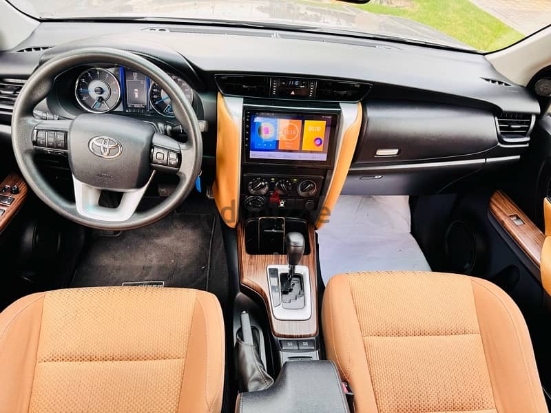 Toyota Fortuner 2019 4