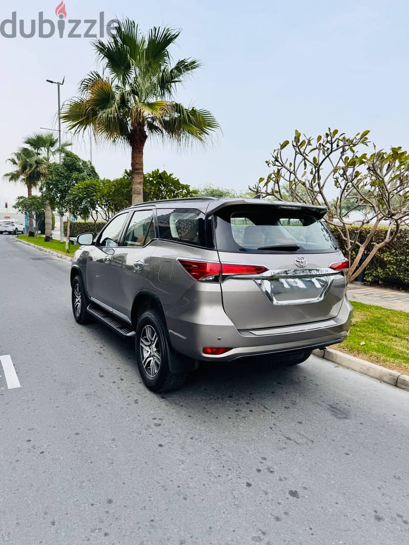 TOYOTA FORTUNER  : 2019 Engine: 2.7  V4  -Bronze 6