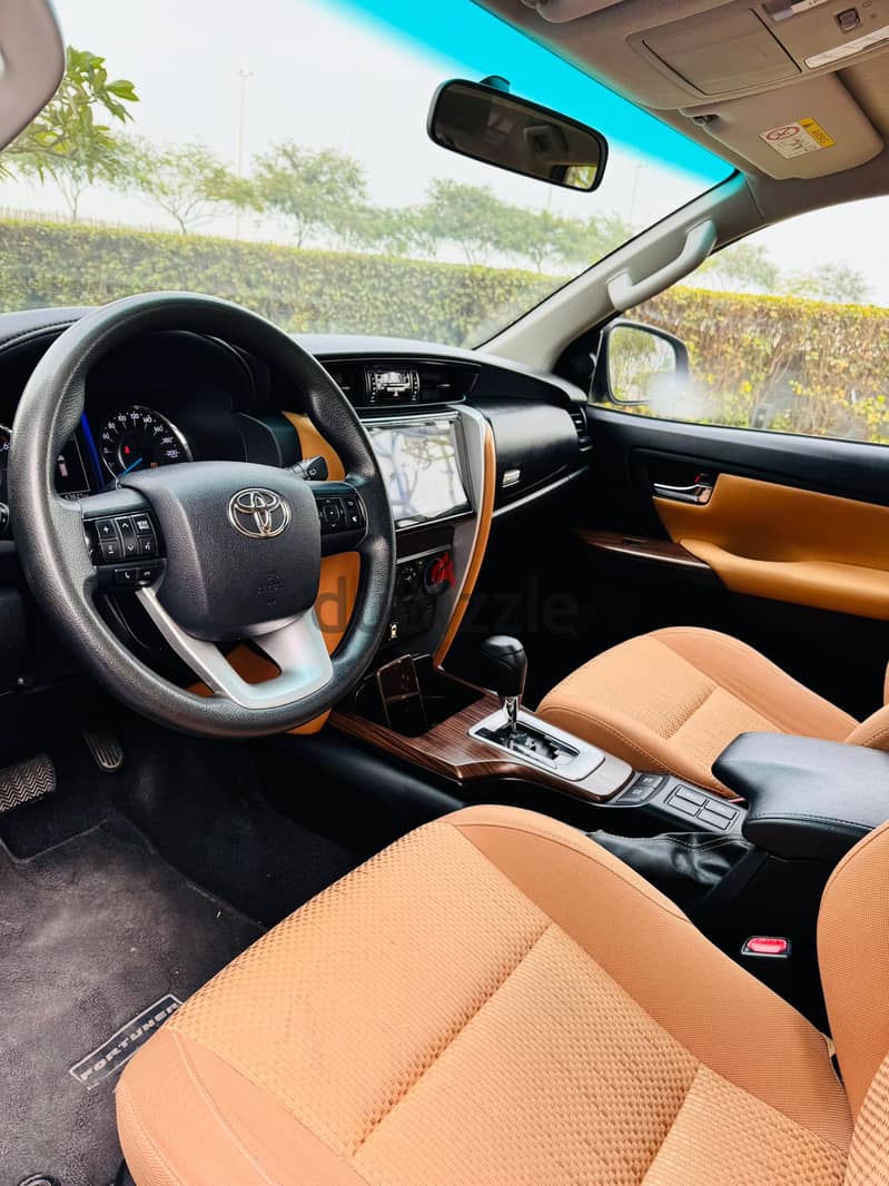 TOYOTA FORTUNER  : 2019 Engine: 2.7  V4  -Bronze 7