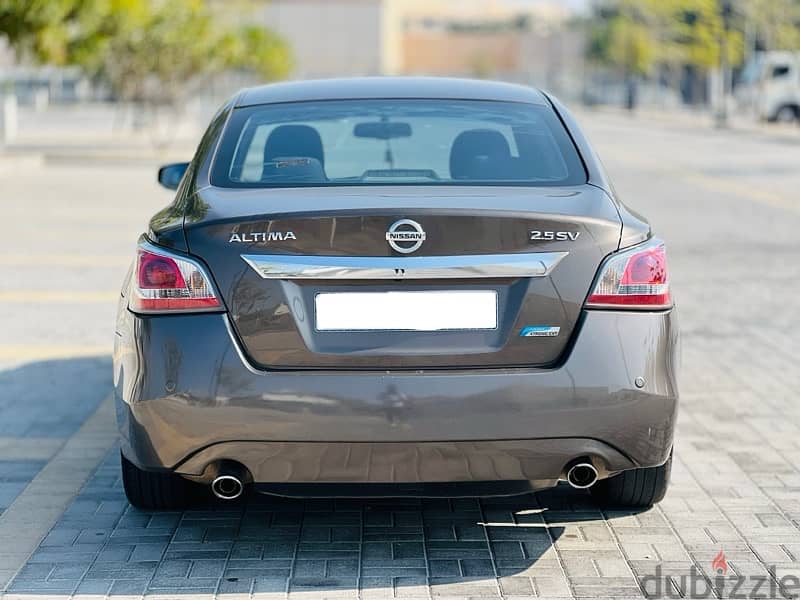 Nissan Altima SV  2014 Model/Full Option/For sale 7