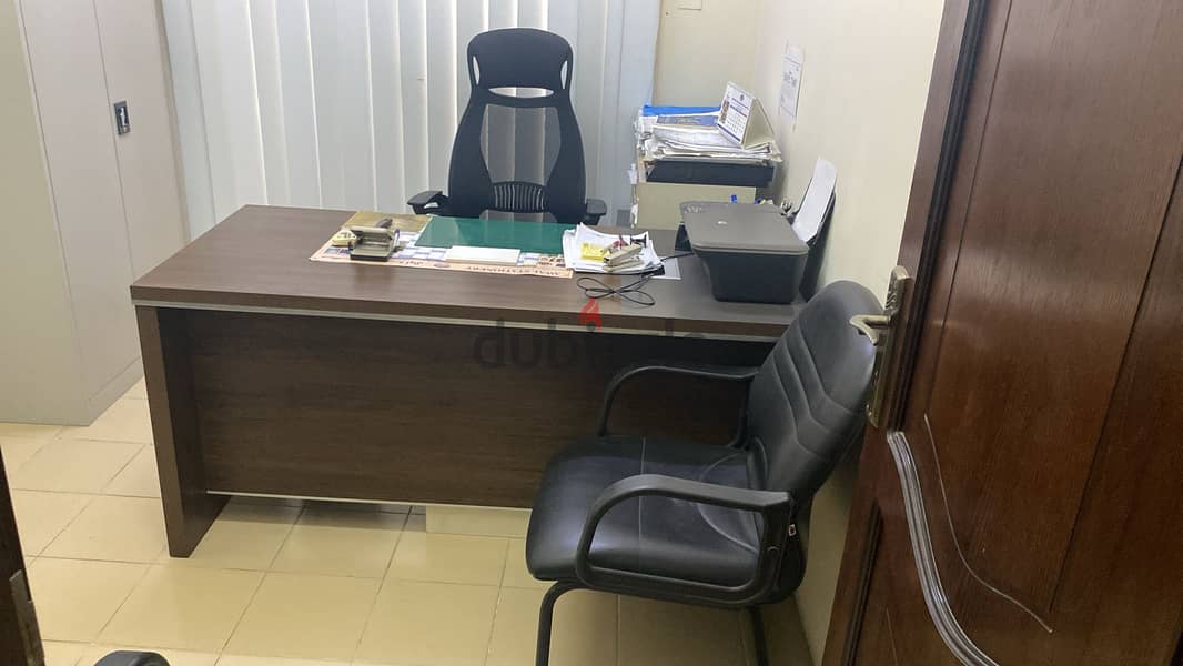 Manager desk for sale 3