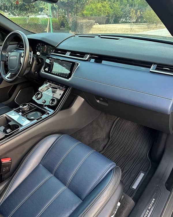 Range Rover Velar -V6 supercharged 7