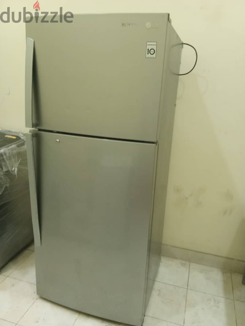 For sell a refrigerator 2