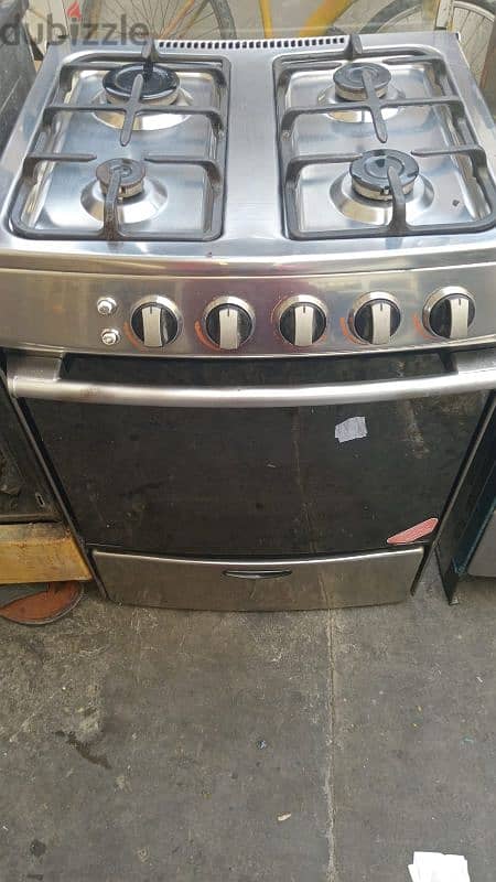 microwave oven good condition good working cal watsap 34134549 0