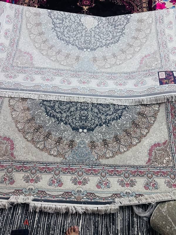 Turkish Carpet 200/300 in good condition only 3 week used (36216143) 1