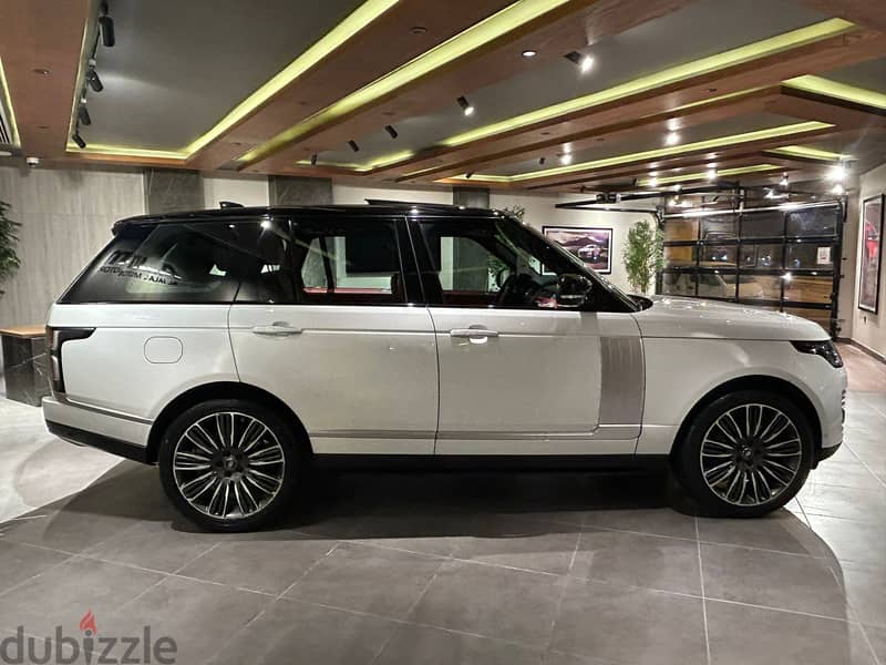 Range Rover MODEL 2019 VOGUE SE V8 FOR SALE 5