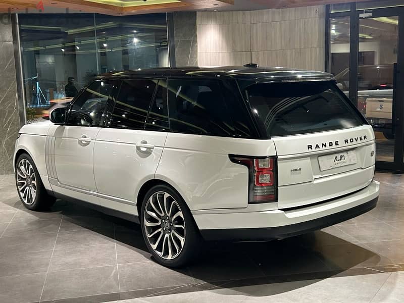 Range Rover Vogue 2014 model FOR SALE 1