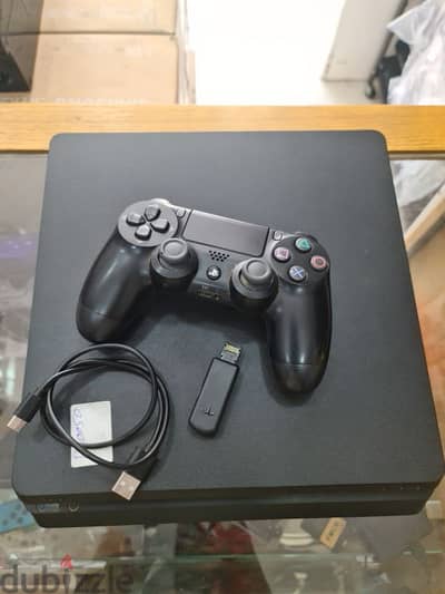 PlayStation 4 1TB ,11.00 , 32 games