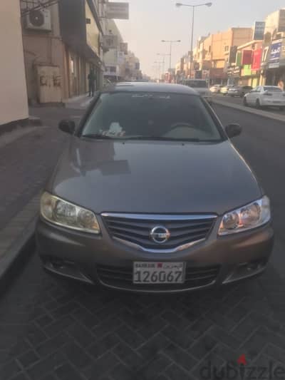 Nissan Sunny 2011