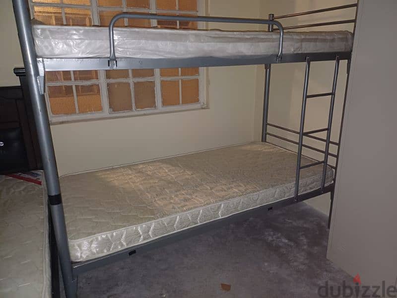 3 Dunk Beds With New Medical Mattress, 40 Each. 0