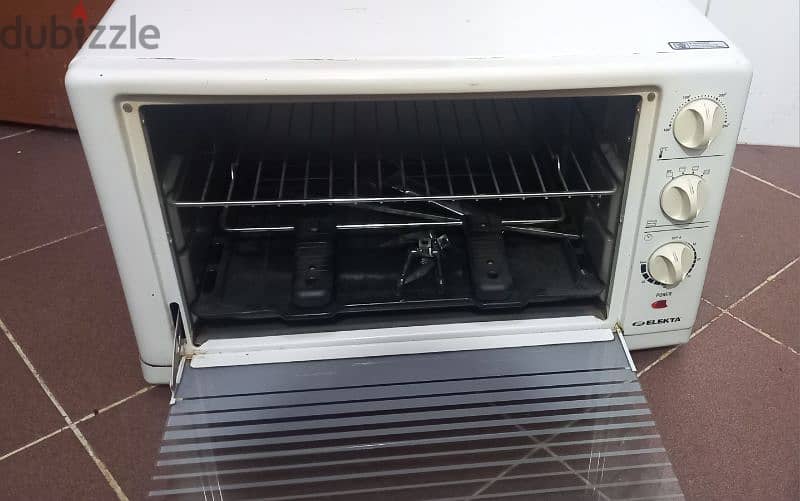 oven grill forsale in good condtion 1