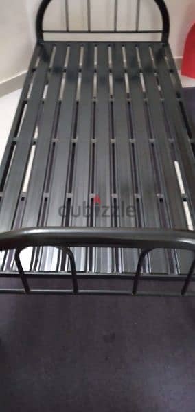 Iron bed with mattress n ply 0