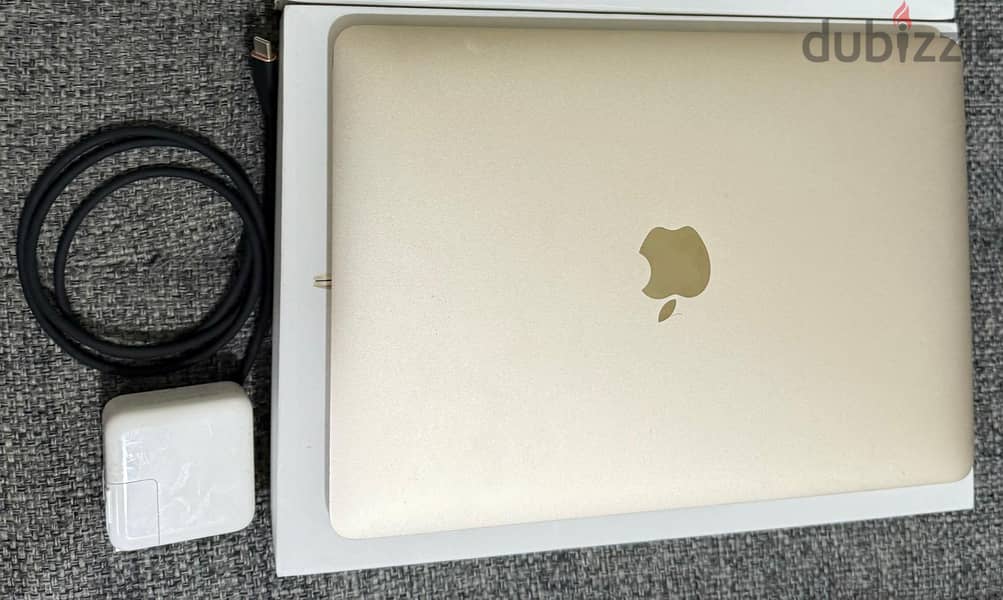 MacBook Pro 12-inch (2015) – 8GBRam 256GB SSD Golden 2