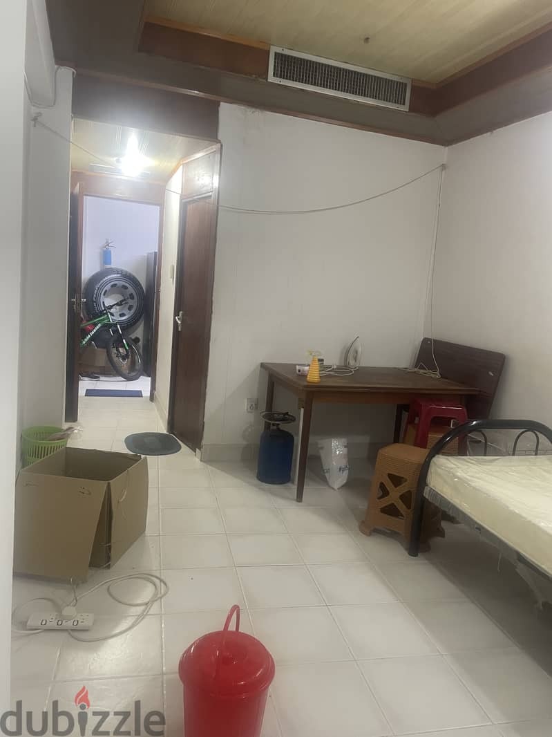 Room for rent near Manama Yateem centre 2