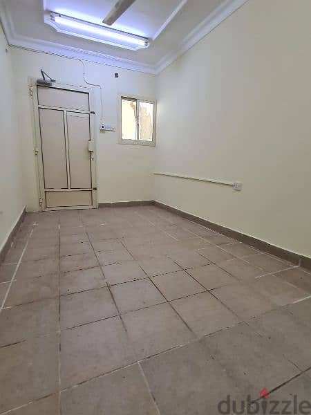 APARTMENT FOR RENT IN MUHARRAQ 2BHK WITH ELECTRICITY 4