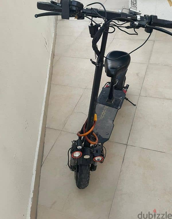 electric scooter max speed 99 kph. (Price is negotiable) 0