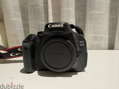 Canon 600D DSLR Camera