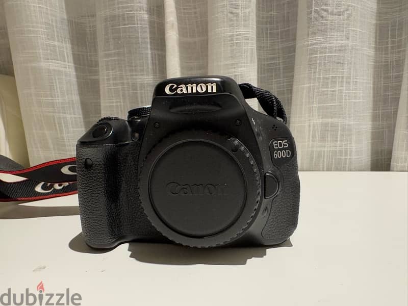 Canon 600D DSLR Camera 0