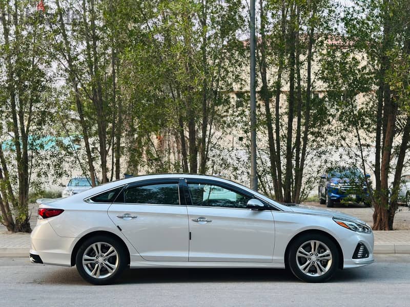 HYUNDAI SONATA 2019 MODEL 2.0L FULL OPTION WITH PANORAMIC SUNROOF 2