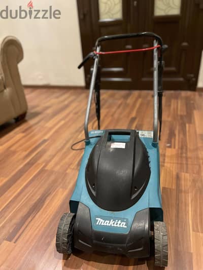 Makita grass cutter